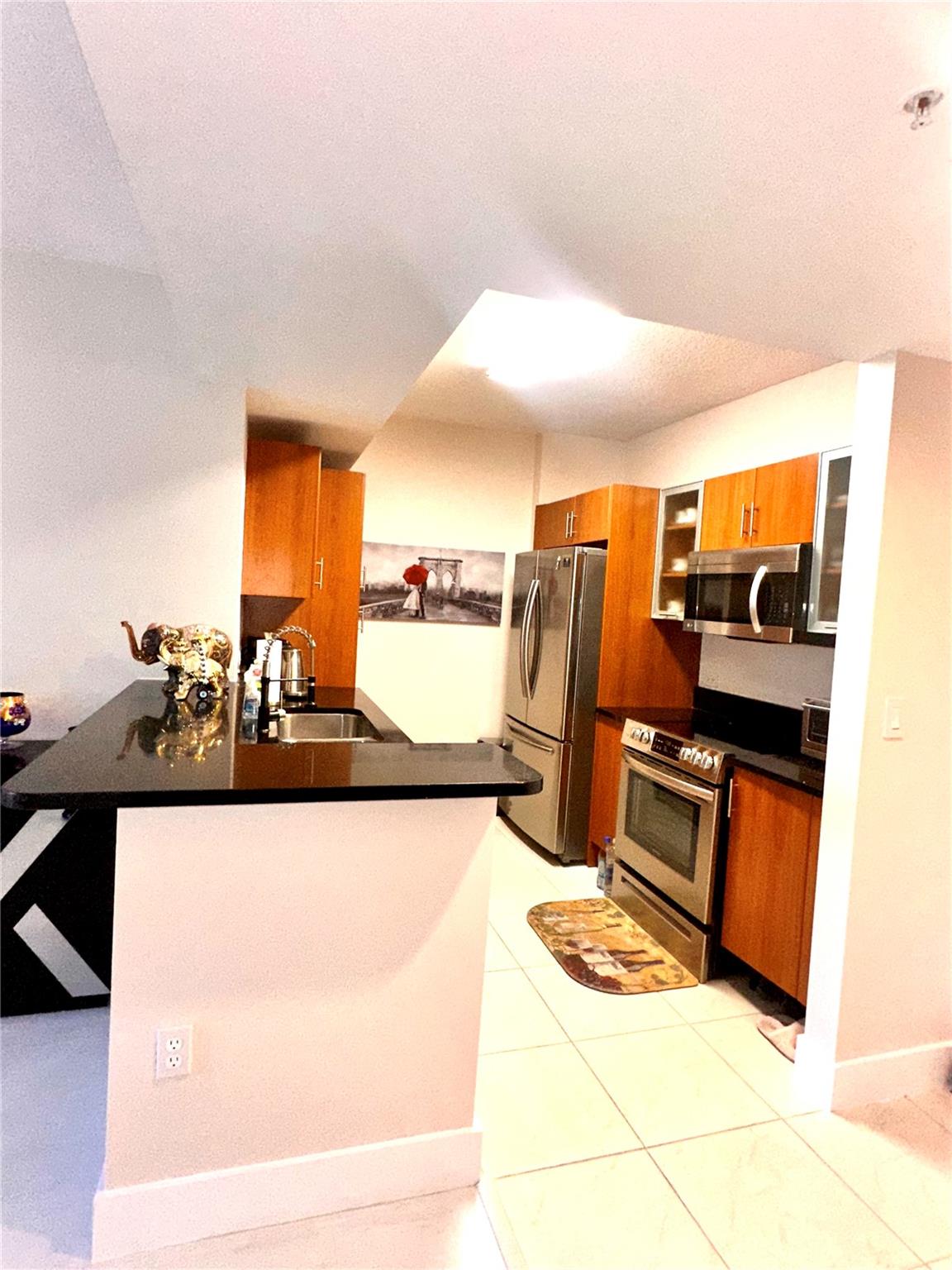 VENTURE EAST - Residential