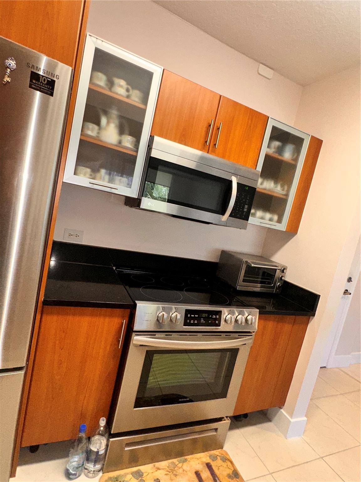 VENTURE EAST - Residential