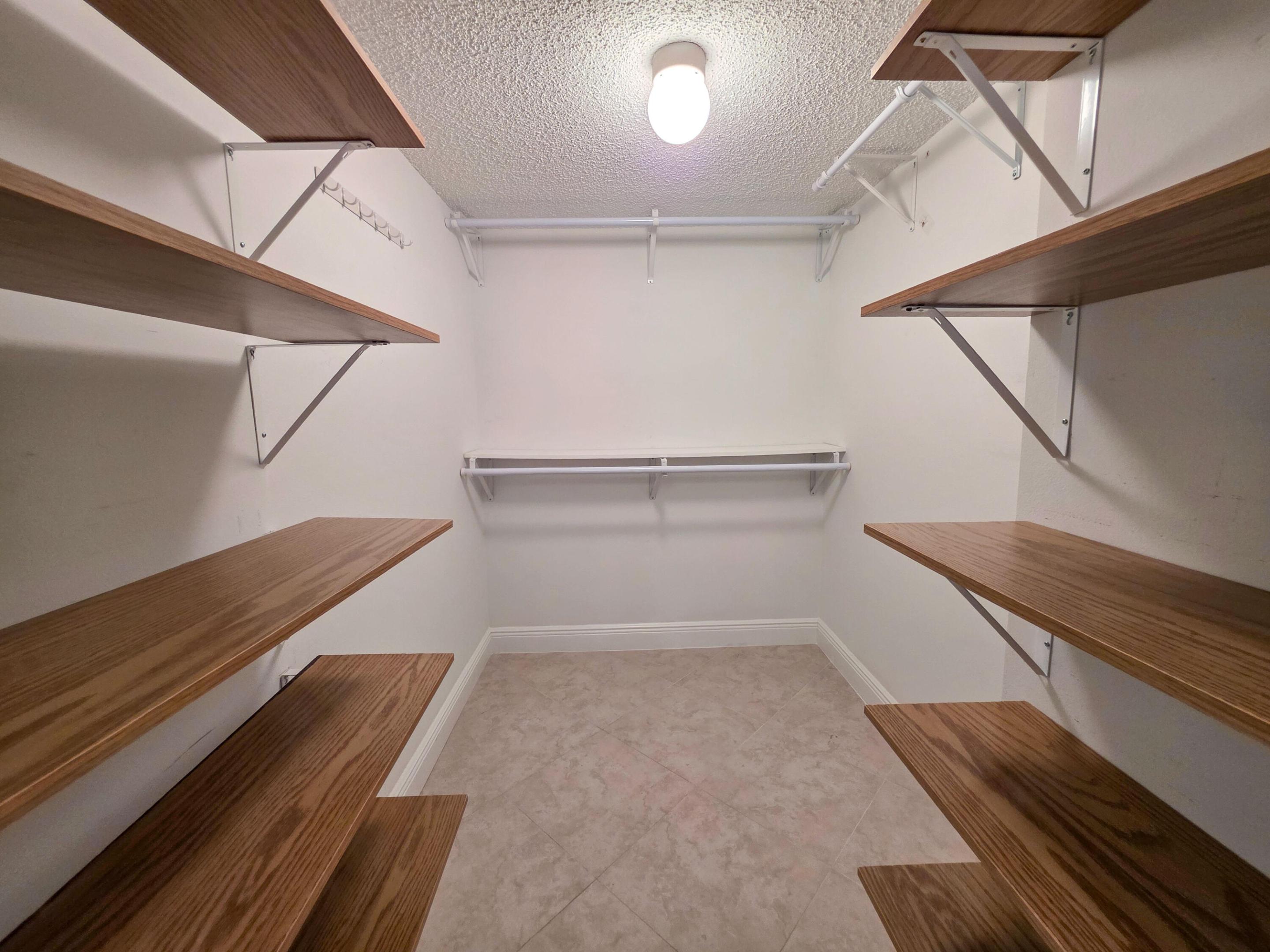 GARDENS OF WILLOW BEND CONDOS - Residential