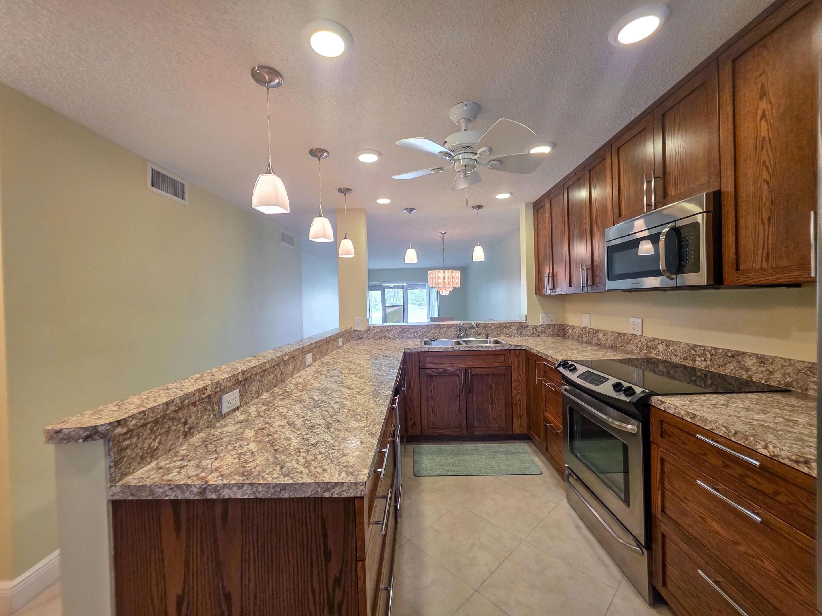 GARDENS OF WILLOW BEND CONDOS - Residential