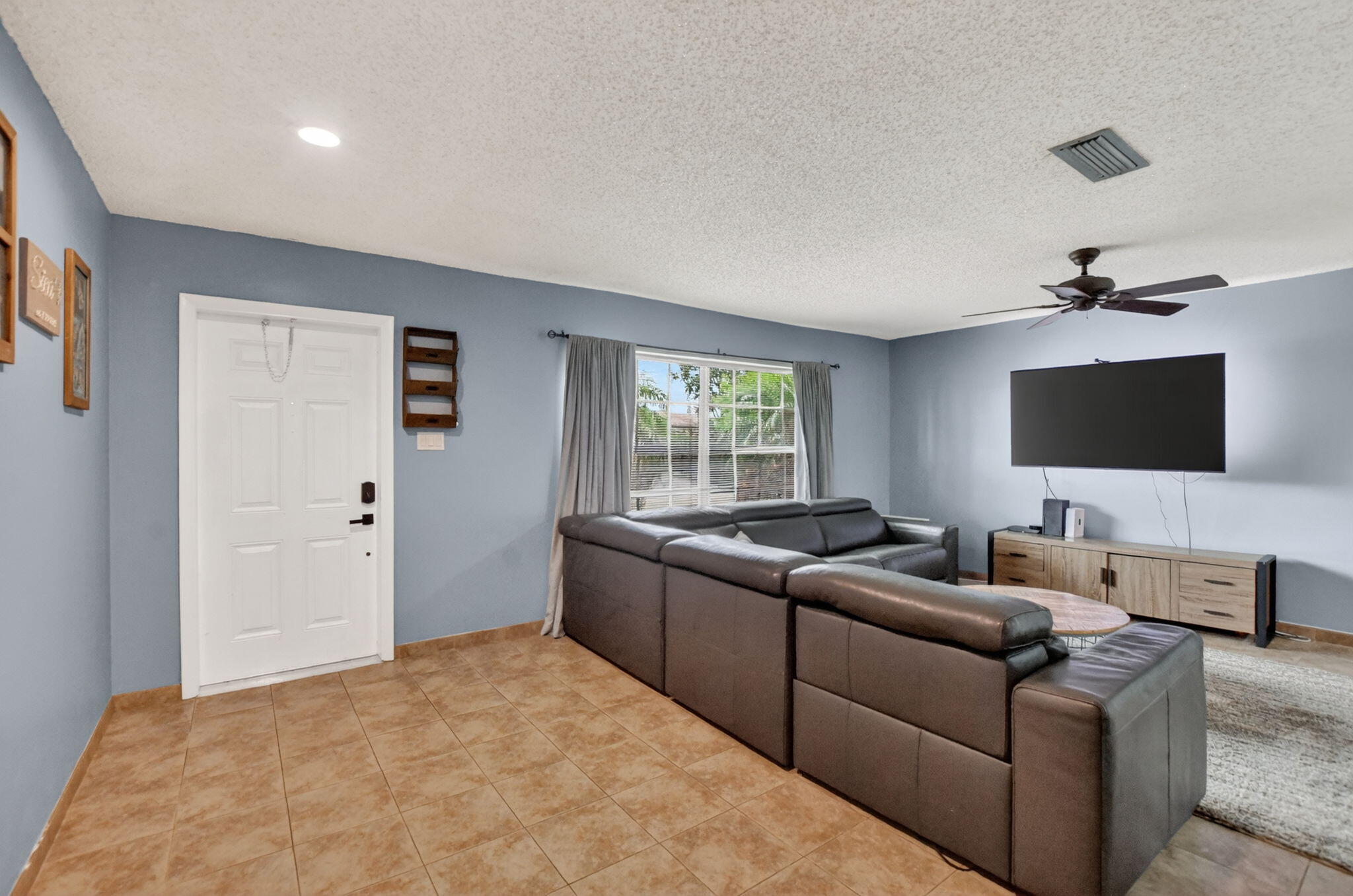 1140 NW 49th Street