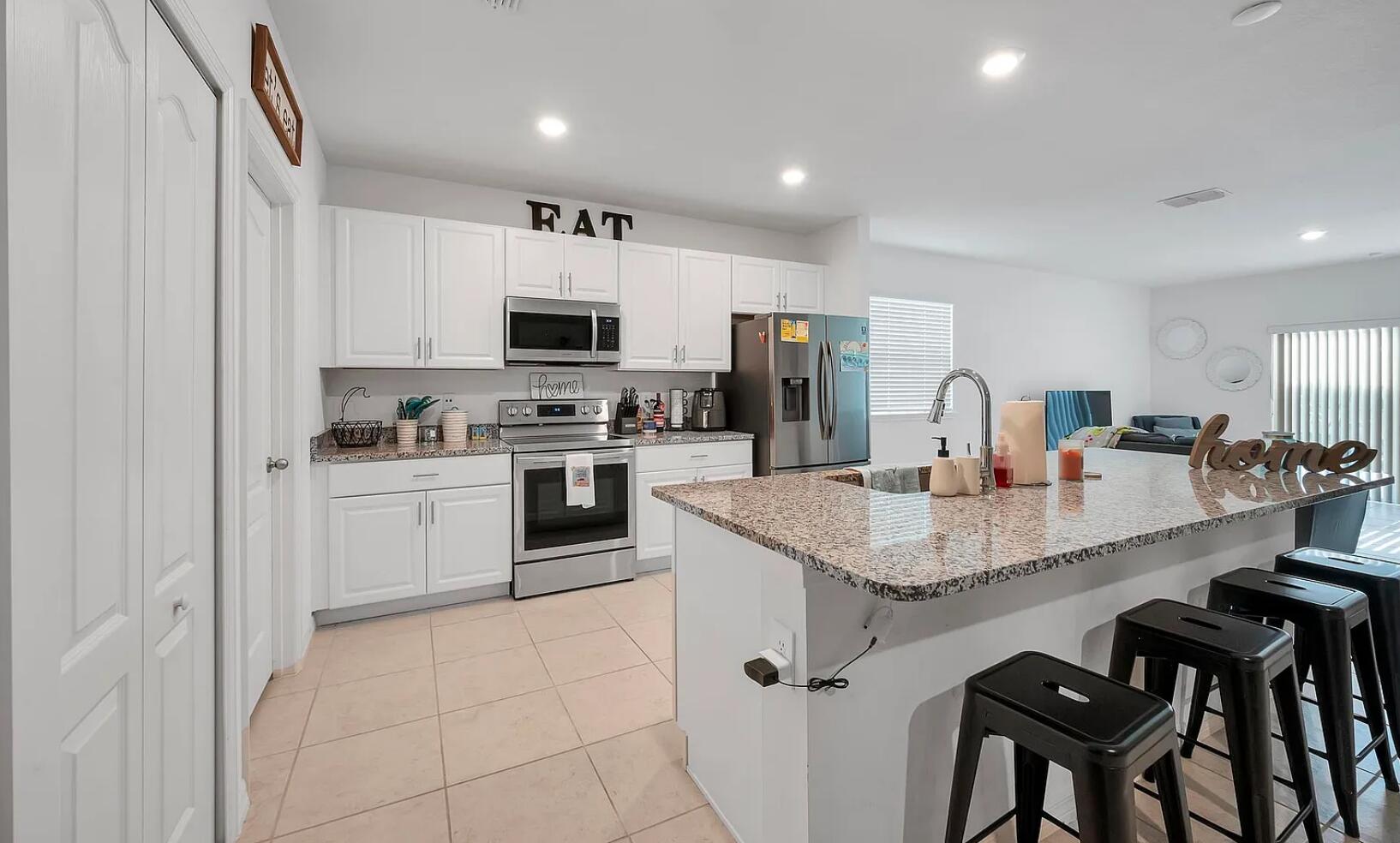 PORT ST LUCIE SECTION 30 - Residential