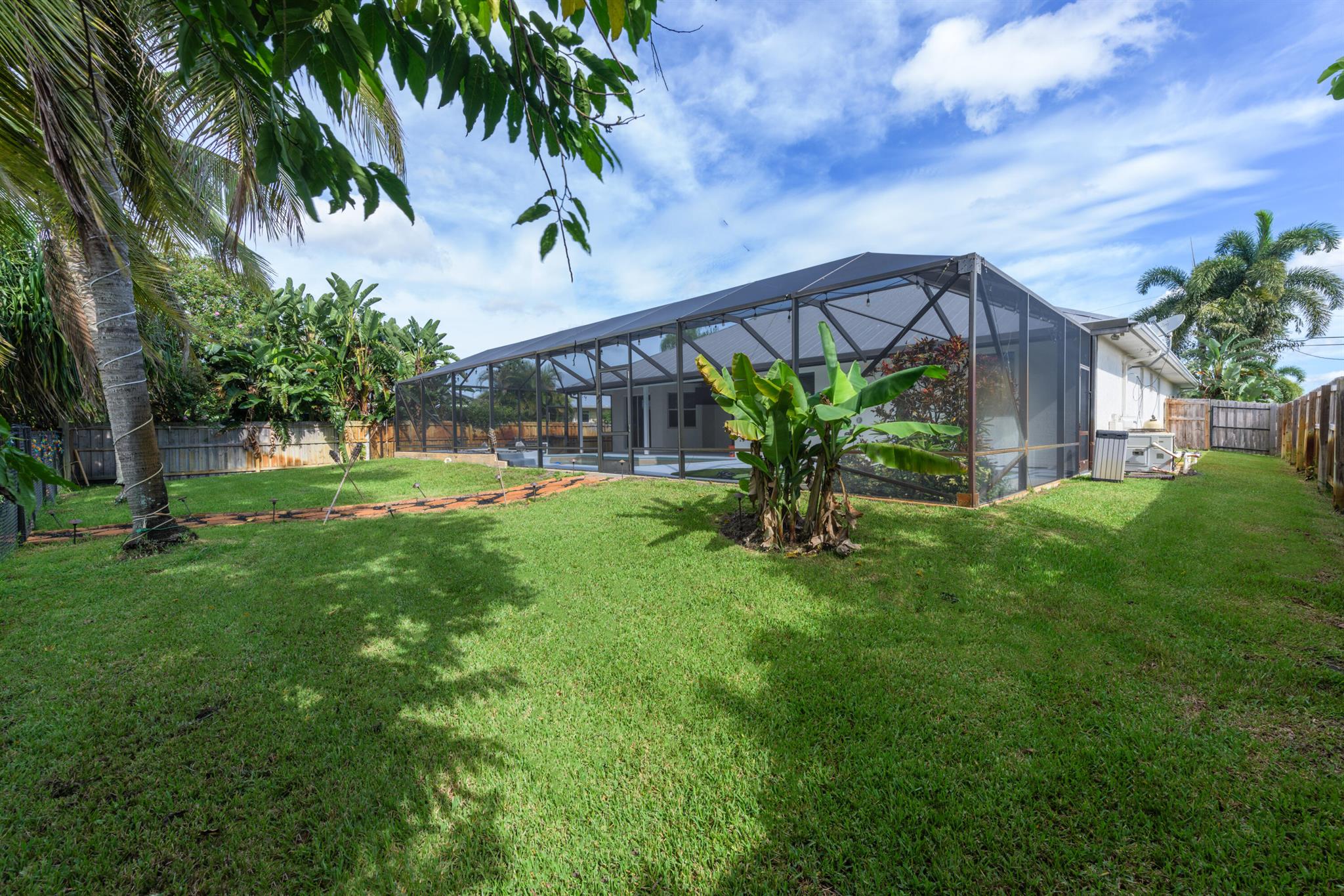 PORT ST LUCIE SECTION 39 - Residential Lease