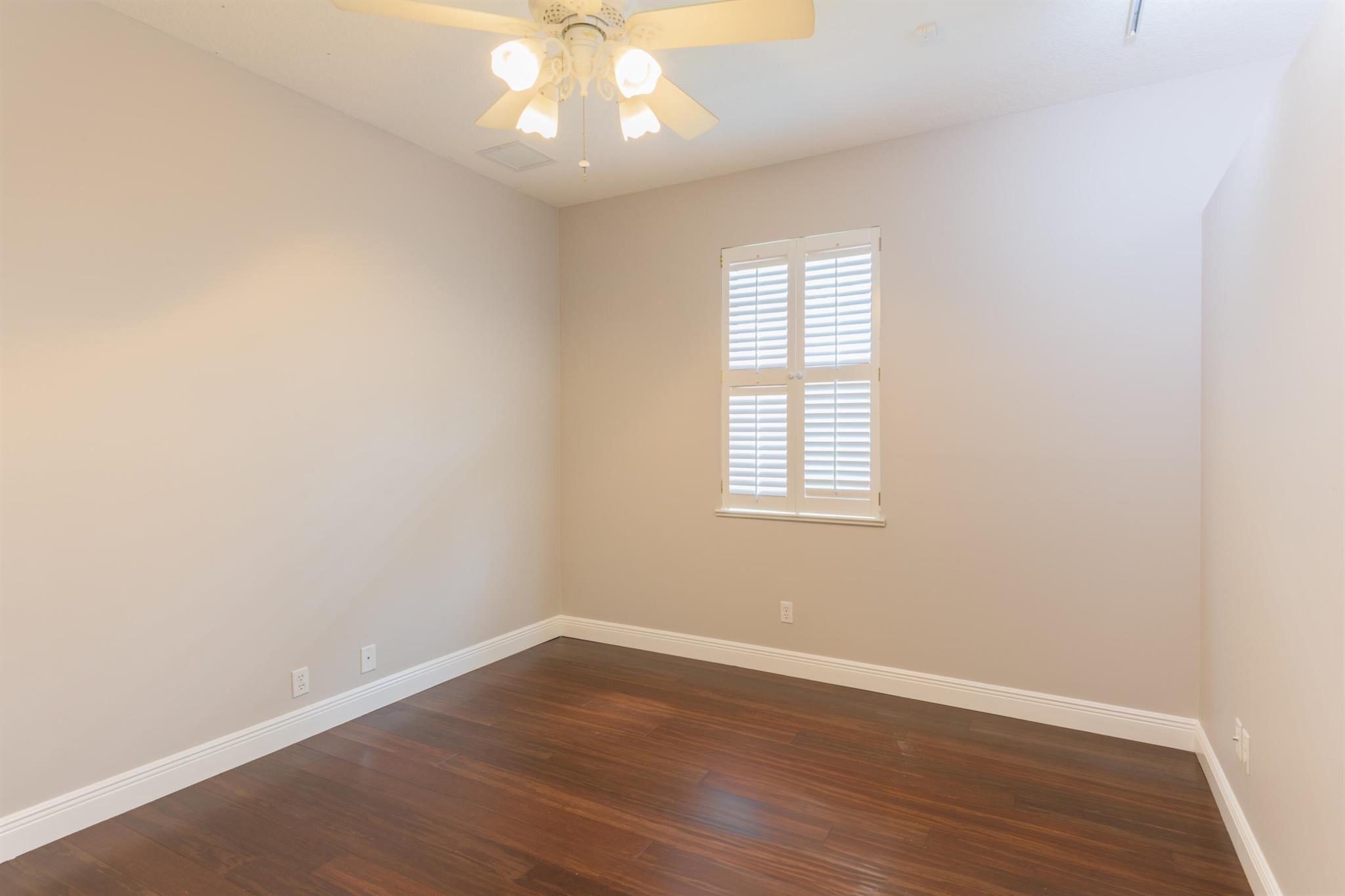 PORT ST LUCIE SECTION 39 - Residential Lease