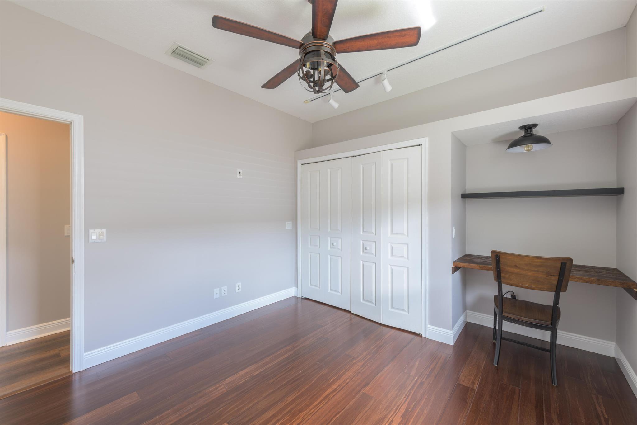 PORT ST LUCIE SECTION 39 - Residential Lease