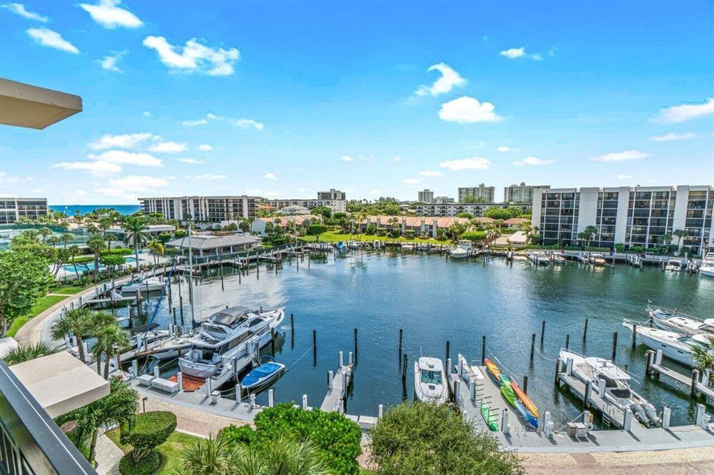 YACHT AND RACQUET CLUB OF - Residential Lease