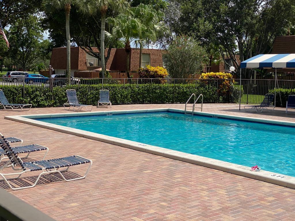 Patio Homes of Pine Isl. - Residential