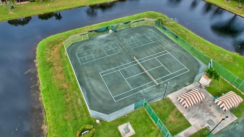 Tiny photo for 7855 Willow Spring Drive #725, Lake Worth, FL 33467 (MLS # B26008182)