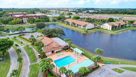 Tiny photo for 7855 Willow Spring Drive #725, Lake Worth, FL 33467 (MLS # B26008182)