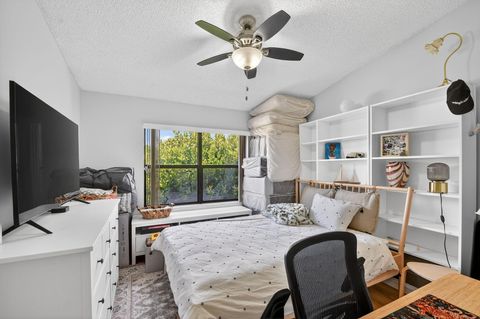 Tiny photo for 7855 Willow Spring Drive #725, Lake Worth, FL 33467 (MLS # B26008182)