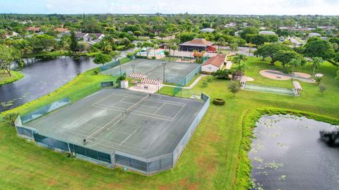 Tiny photo for 7855 Willow Spring Drive #725, Lake Worth, FL 33467 (MLS # B26008182)