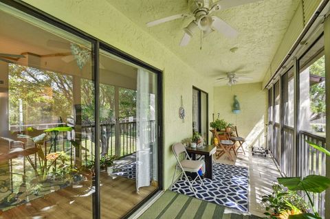 Tiny photo for 7855 Willow Spring Drive #725, Lake Worth, FL 33467 (MLS # B26008182)