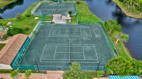 Tiny photo for 7855 Willow Spring Drive #725, Lake Worth, FL 33467 (MLS # B26008182)