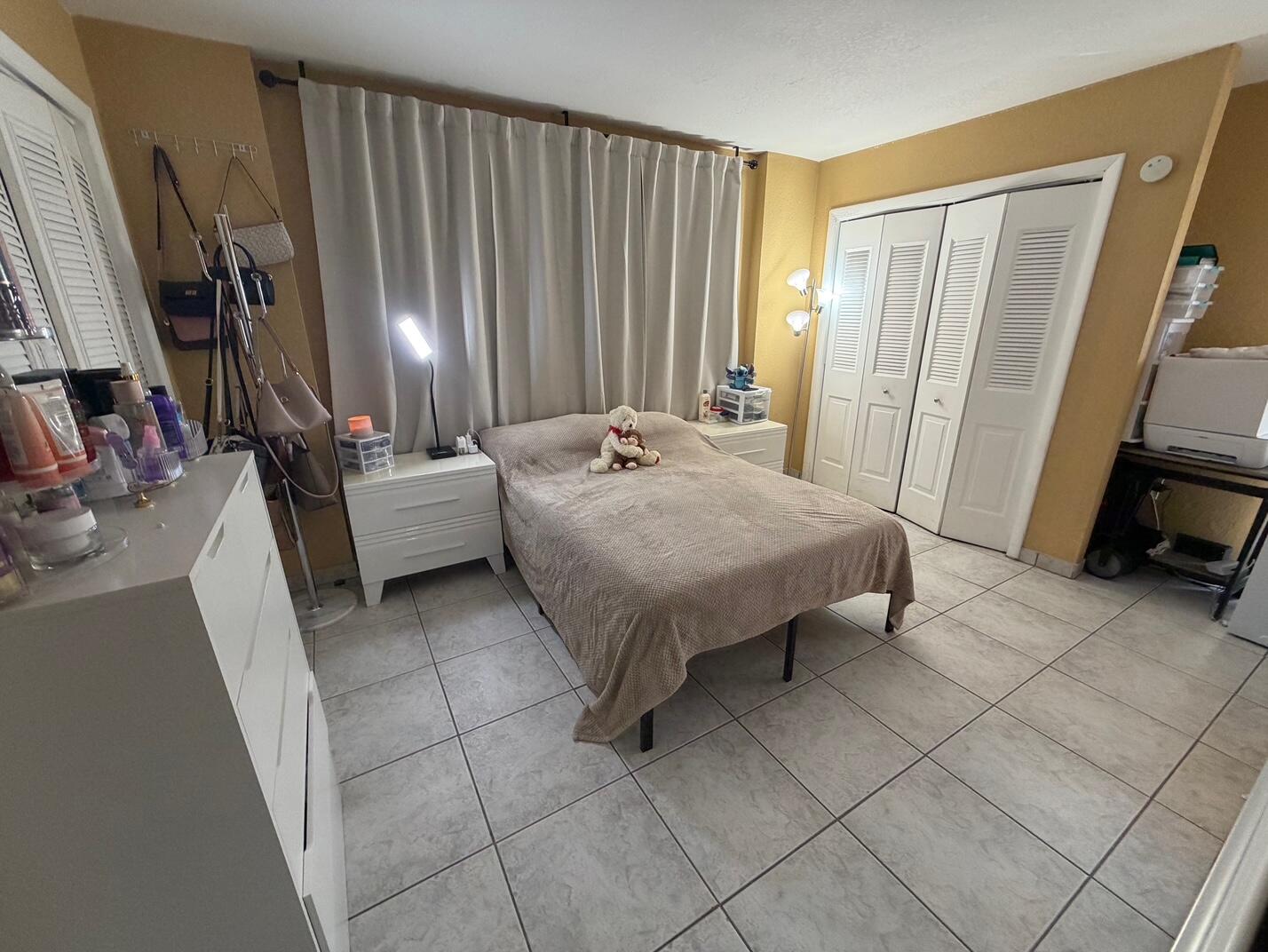 SUNSET VILLAS PHASE II CONDO - Residential