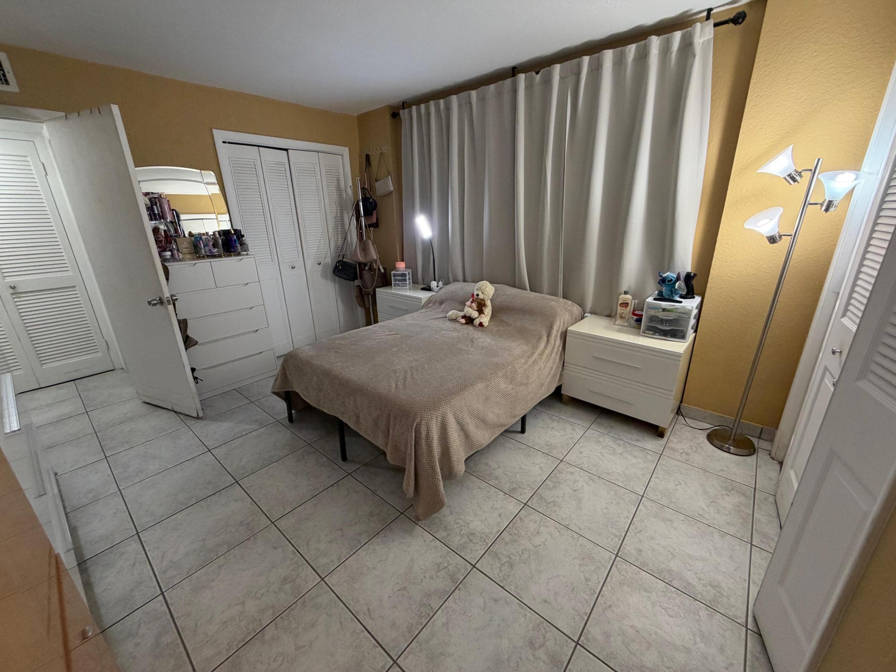 SUNSET VILLAS PHASE II CONDO - Residential