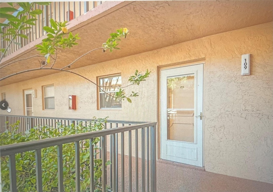 HOLIDAY SPRINGS - Residential