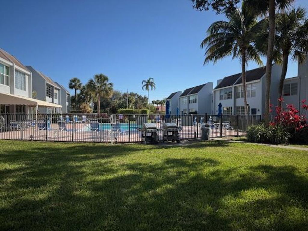 Photo of 2820 SW 22nd 2160 Avenue #2160, Delray Beach, FL 33445 (MLS # R11099205)