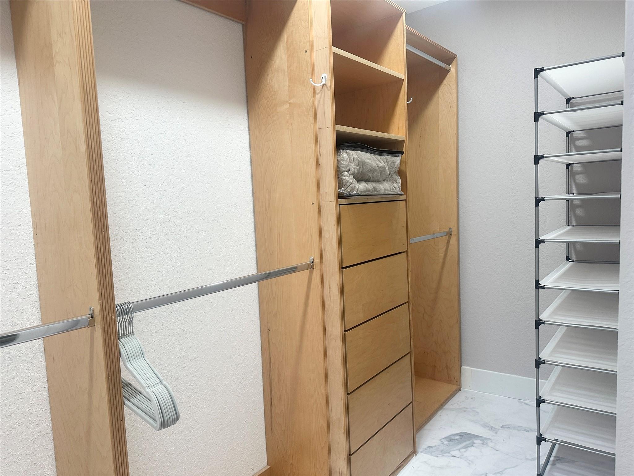 Bel-Air Isle 40-43 B - Residential Lease