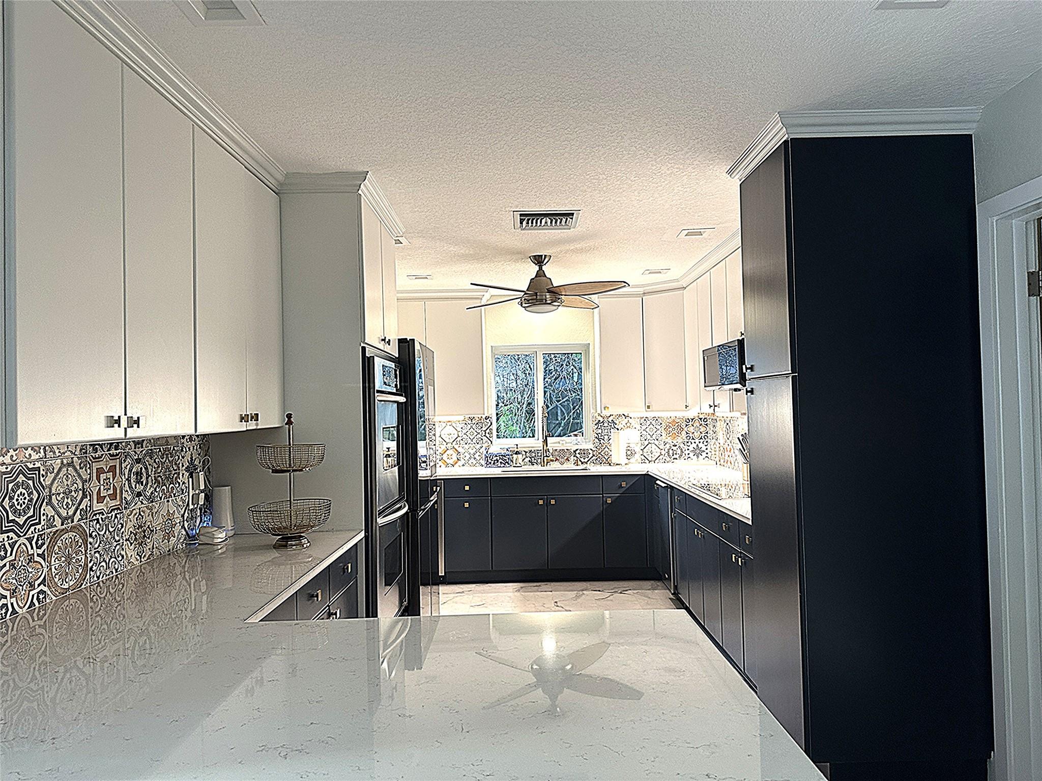 Bel-Air Isle 40-43 B - Residential Lease