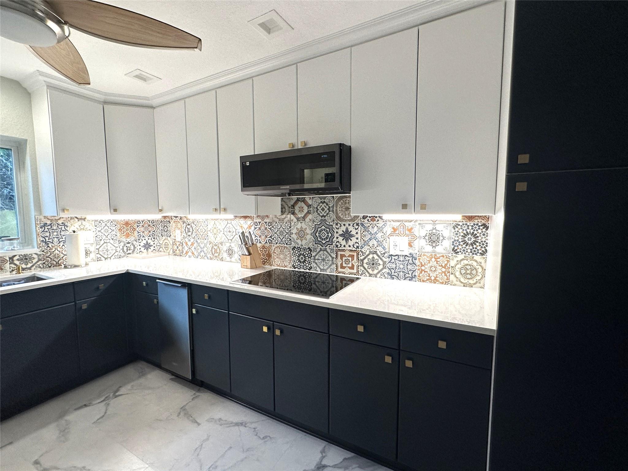 Bel-Air Isle 40-43 B - Residential Lease