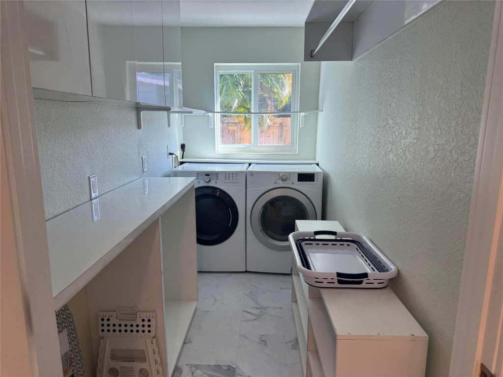 Bel-Air Isle 40-43 B - Residential Lease