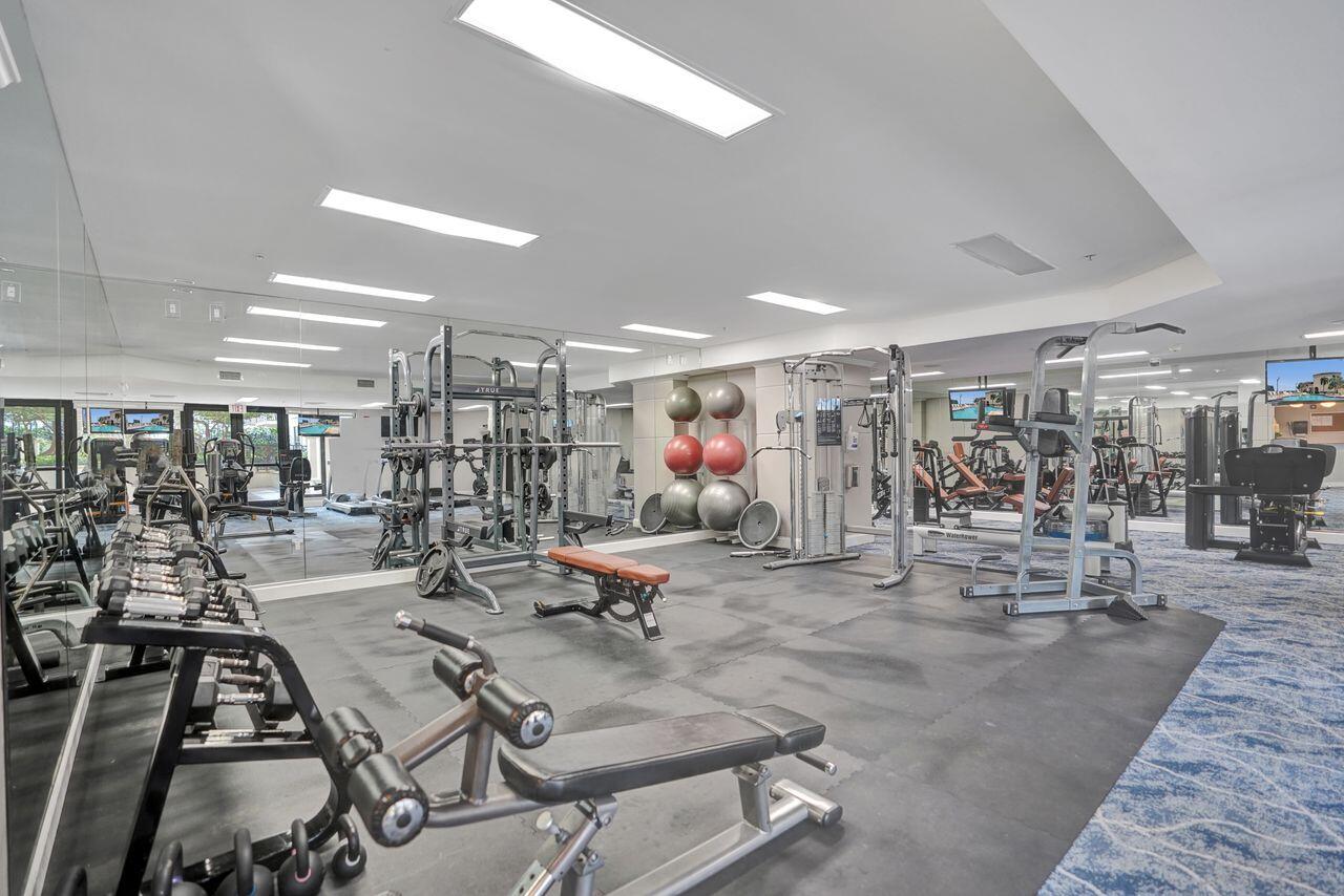 ONE CITY PLAZA CONDO - Residential