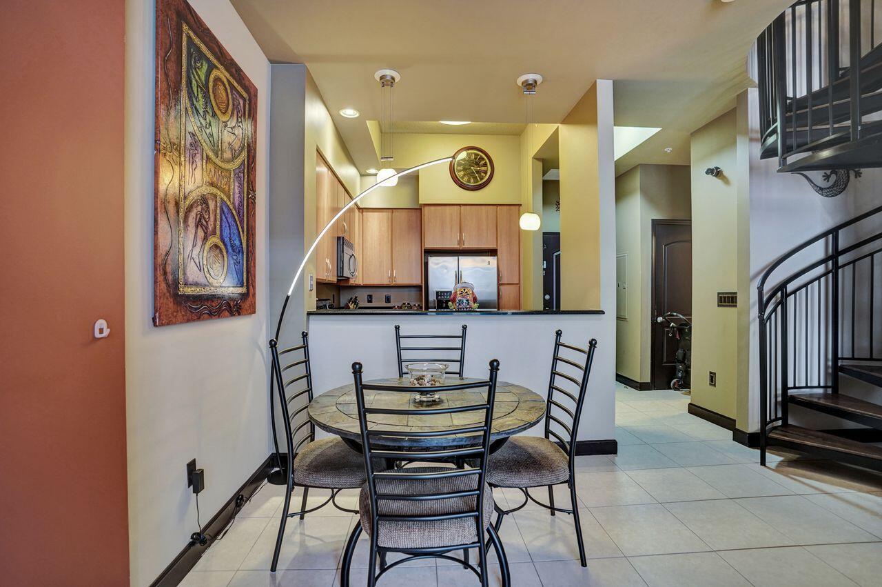 ONE CITY PLAZA CONDO - Residential