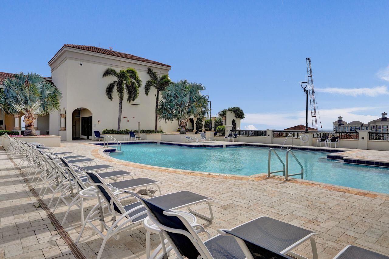 ONE CITY PLAZA CONDO - Residential