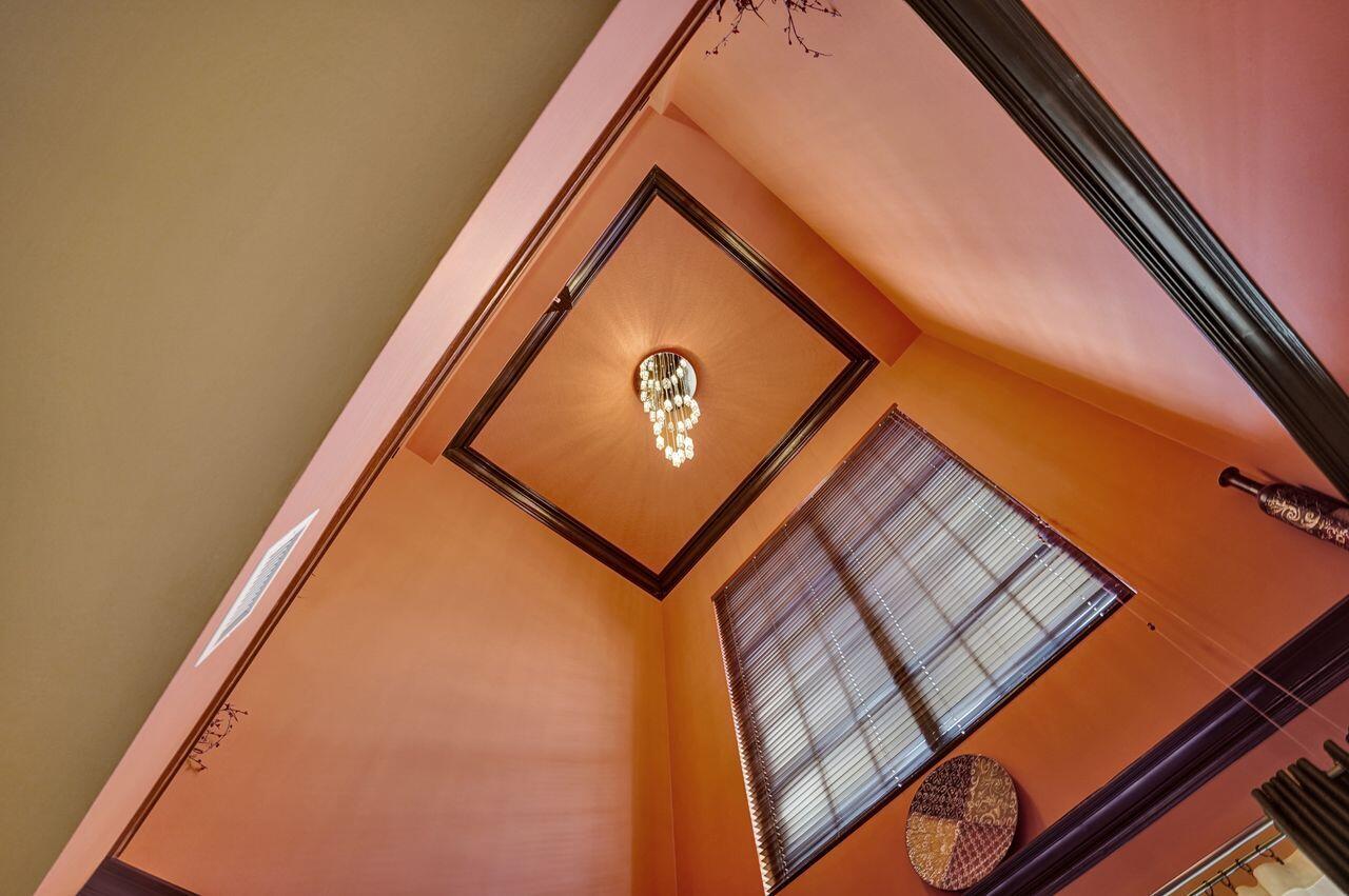 ONE CITY PLAZA CONDO - Residential