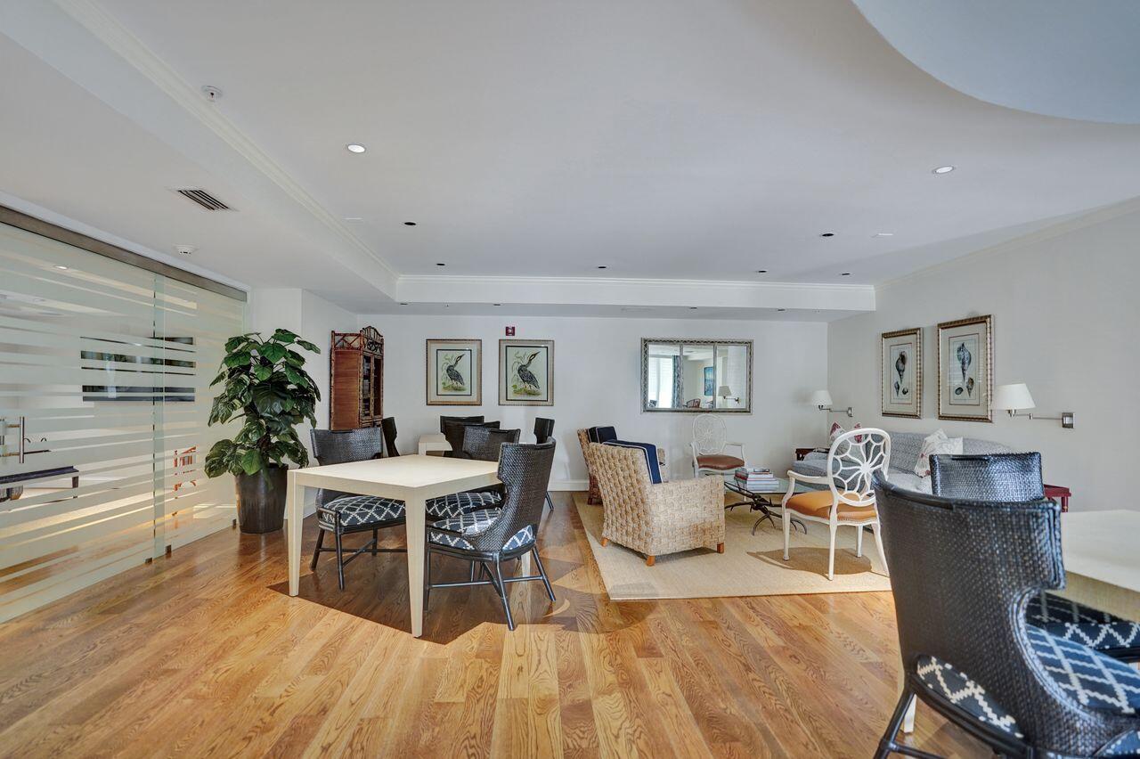 ONE CITY PLAZA CONDO - Residential