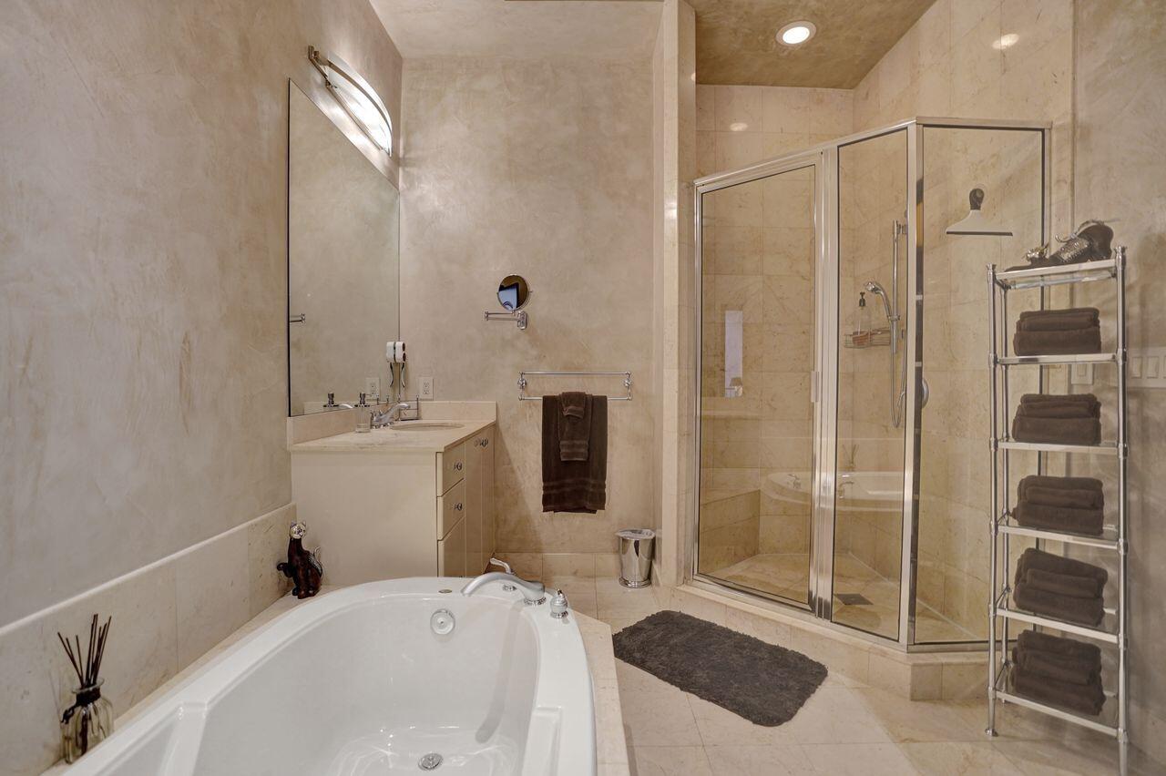 ONE CITY PLAZA CONDO - Residential