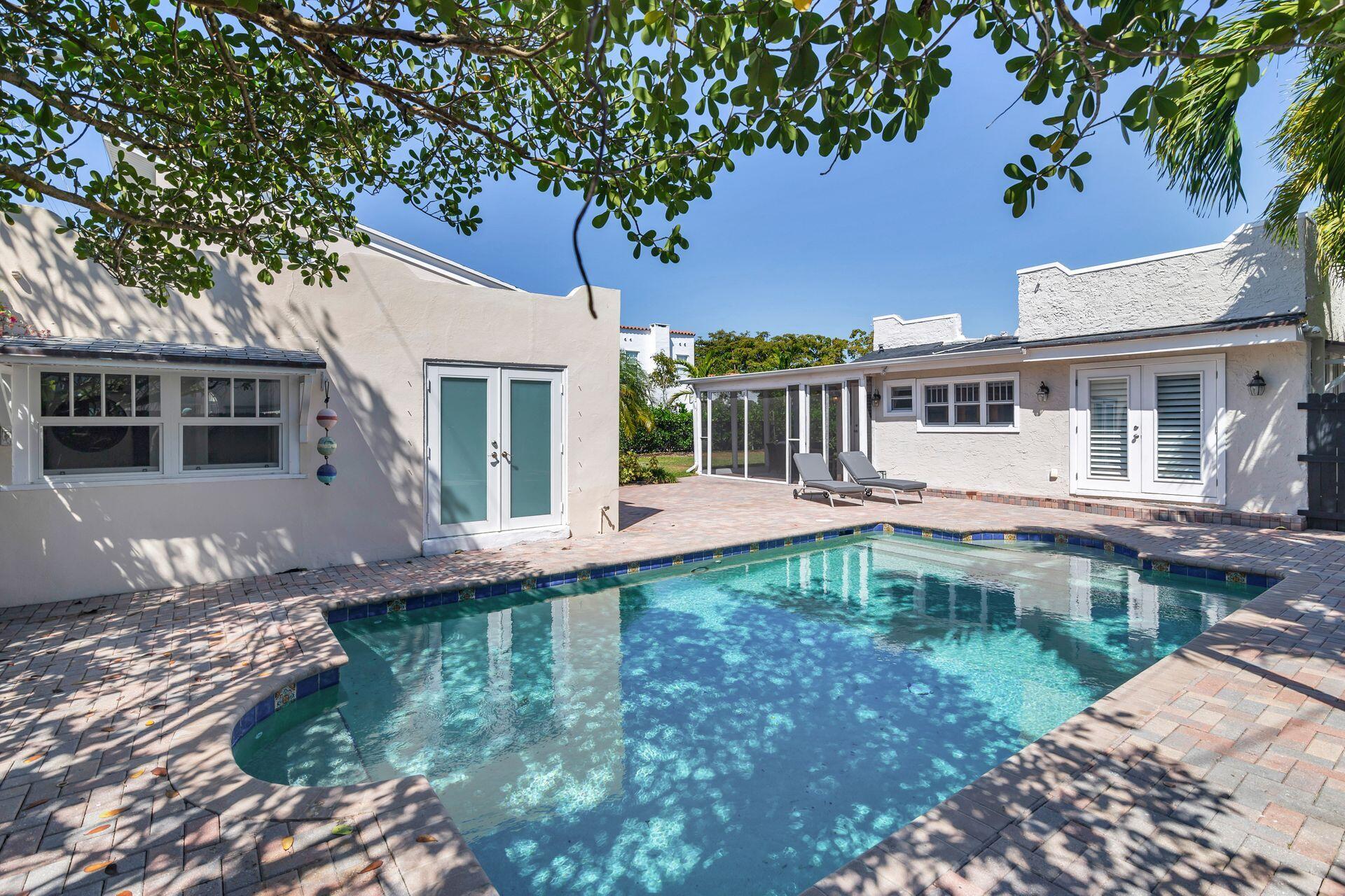 SOUTHLAND PARK - Residential