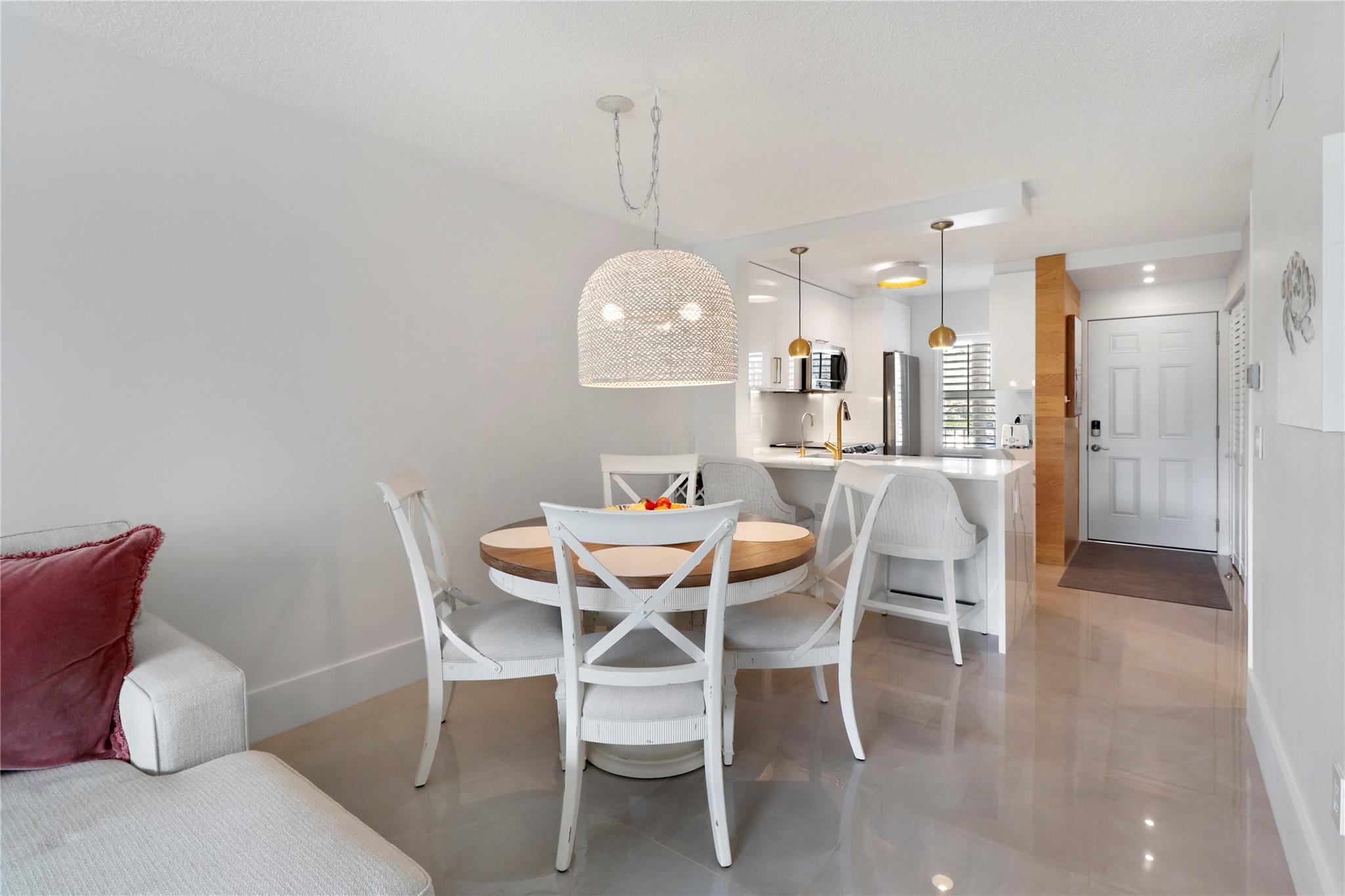 CYPRESS BEND CONDOMINIUM - Residential