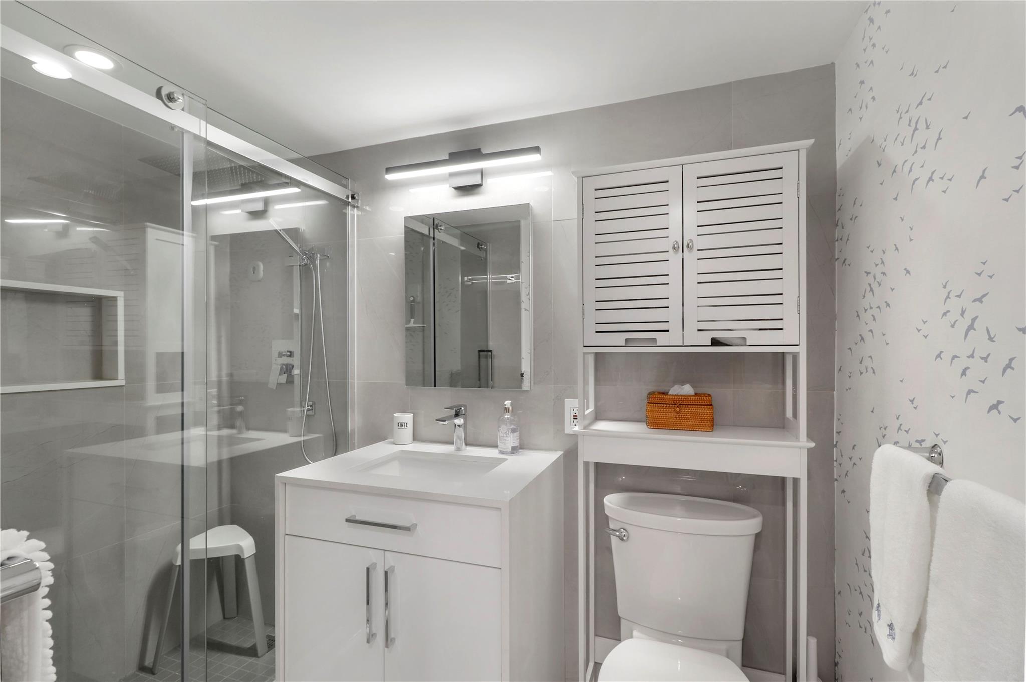 CYPRESS BEND CONDOMINIUM - Residential