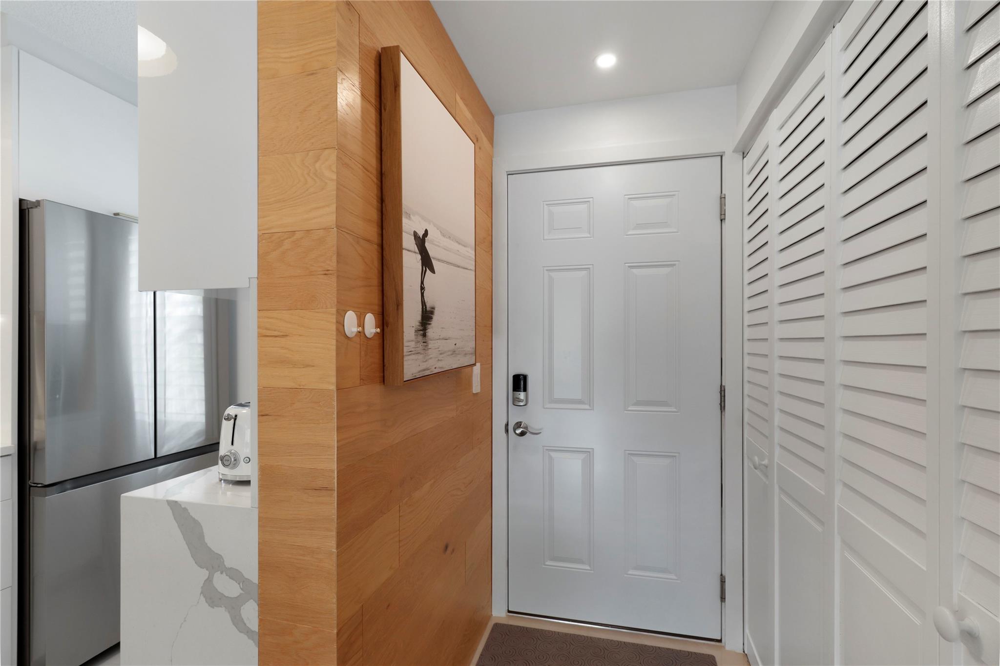 CYPRESS BEND CONDOMINIUM - Residential
