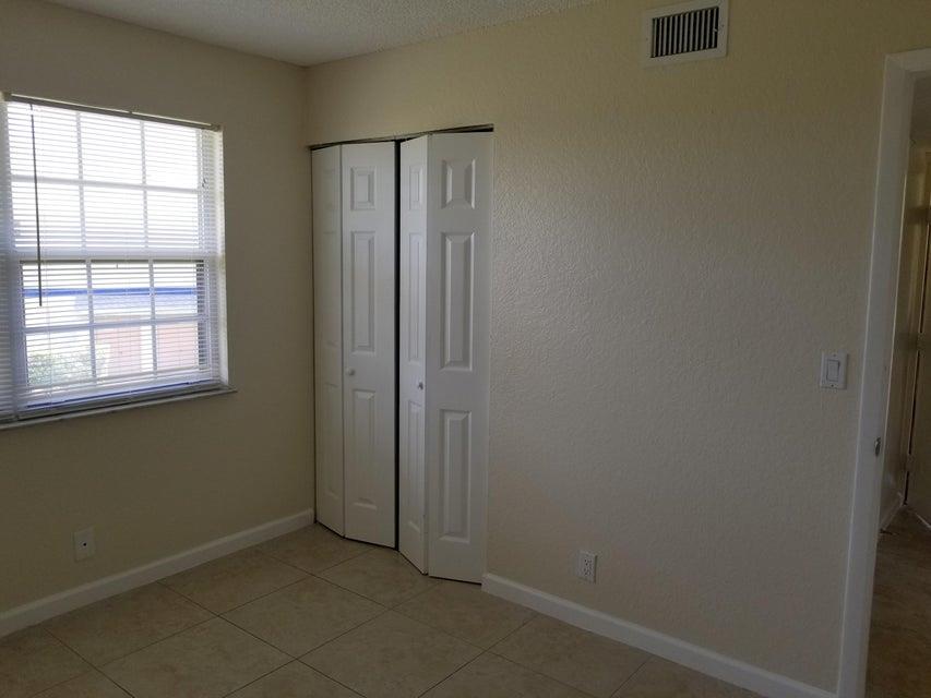 Midport 1 Condominiums - Residential