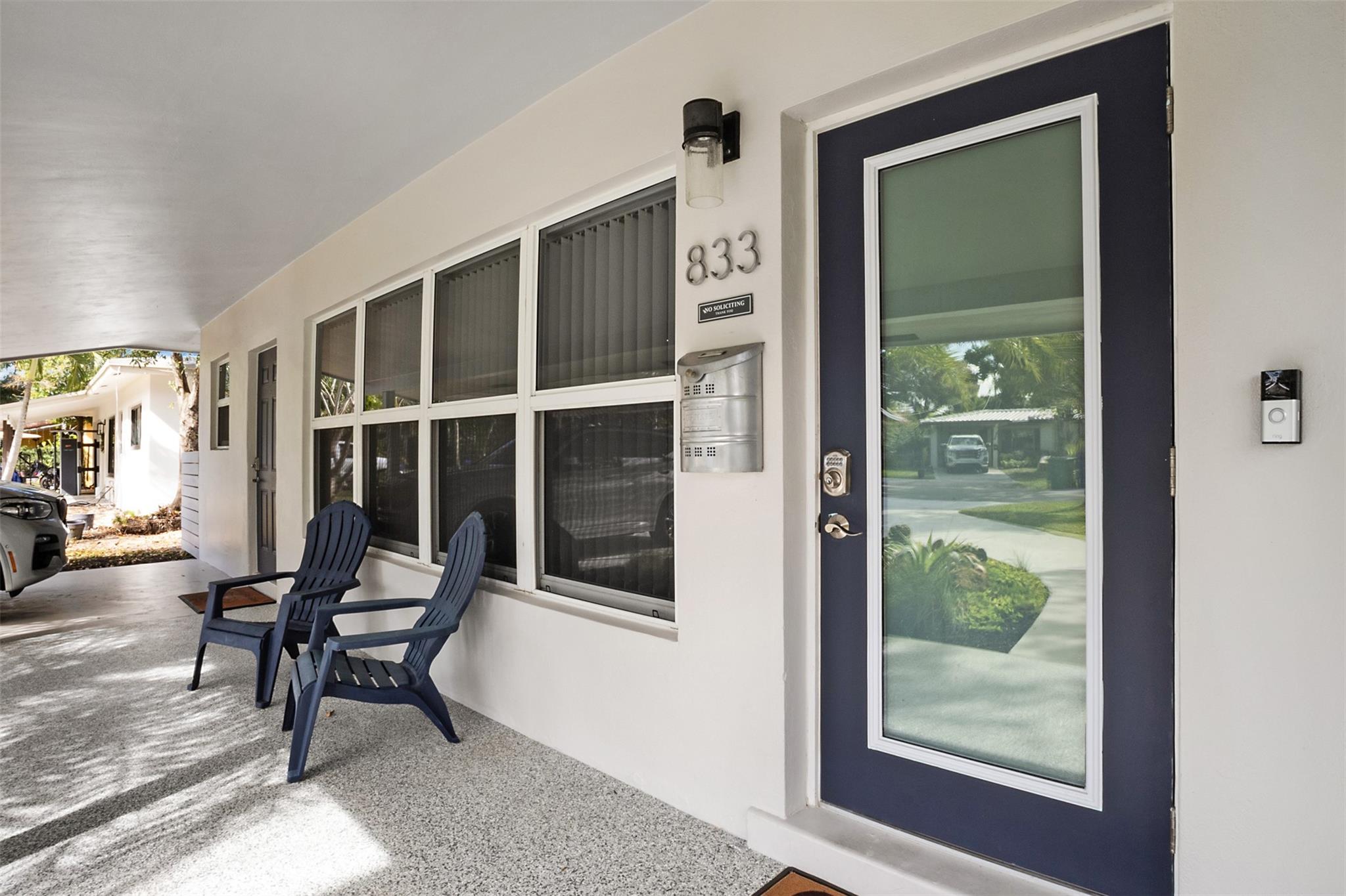 833 NE 17th Ct