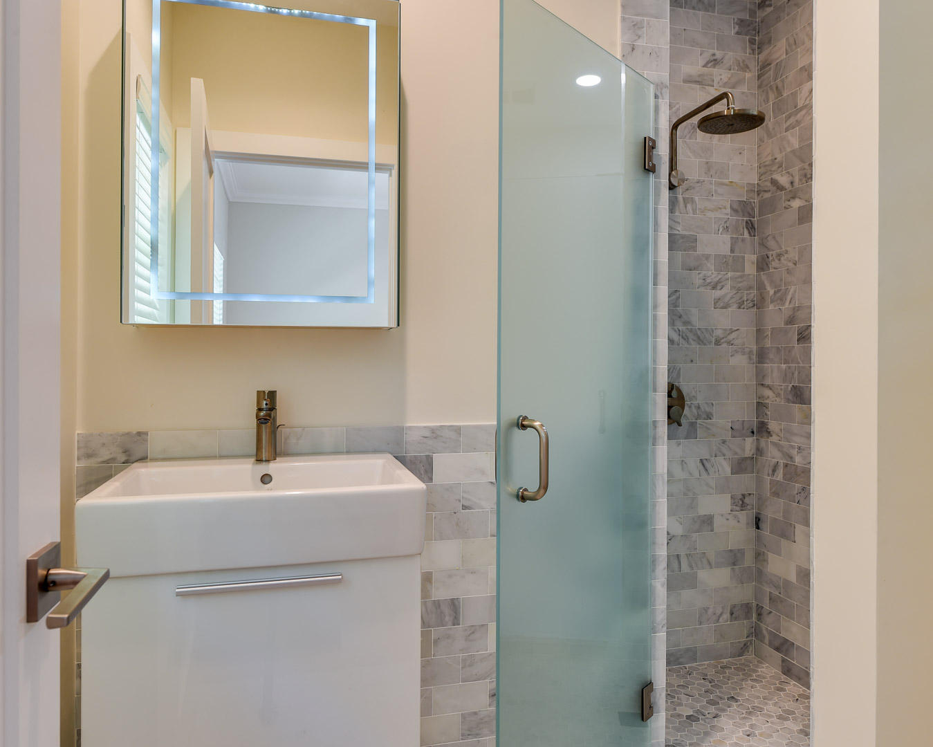 OCEAN TERRACE - Residential