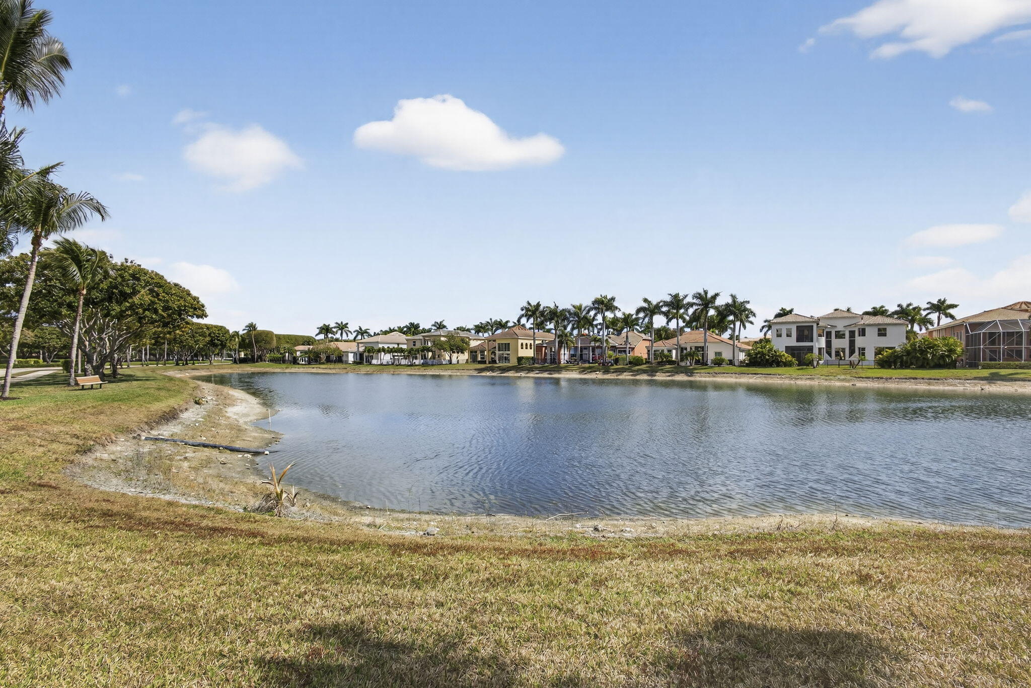 OLYMPIA 1 - Residential Lease