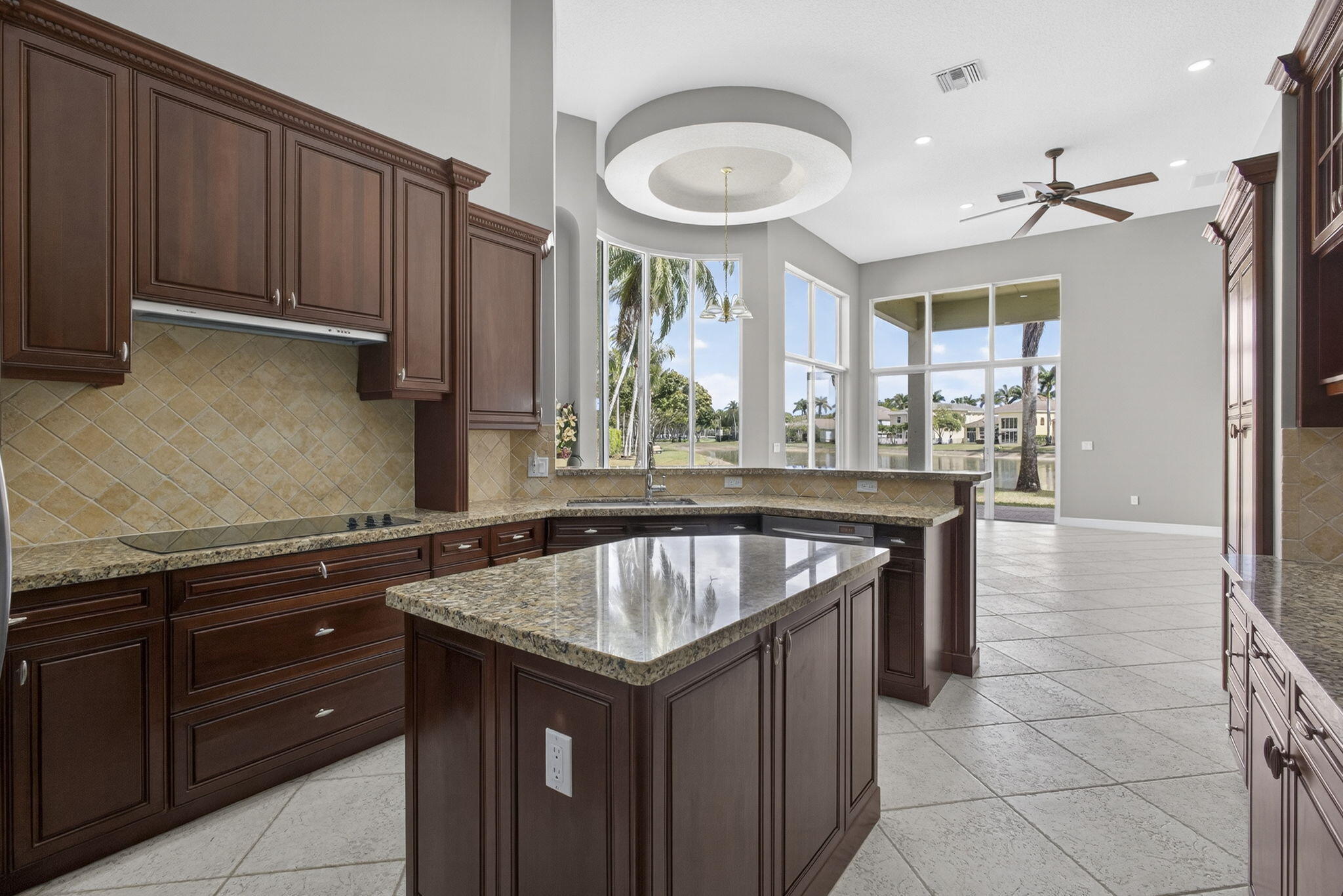 OLYMPIA 1 - Residential Lease