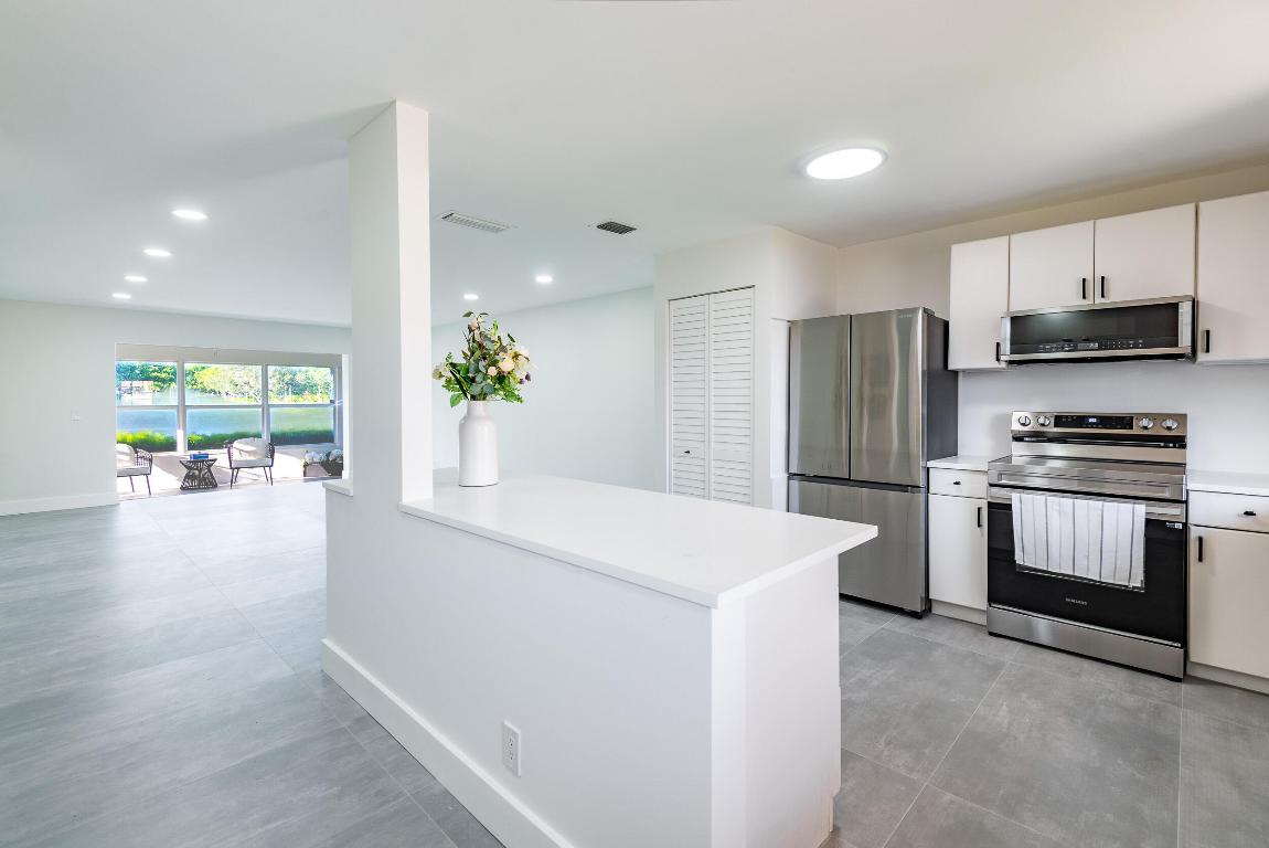 COVERED BRIDGE CONDO - Residential