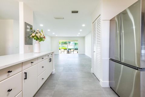 Tiny photo for 604 Laconia Circle, Lake Worth, FL 33467 (MLS # R11157875)