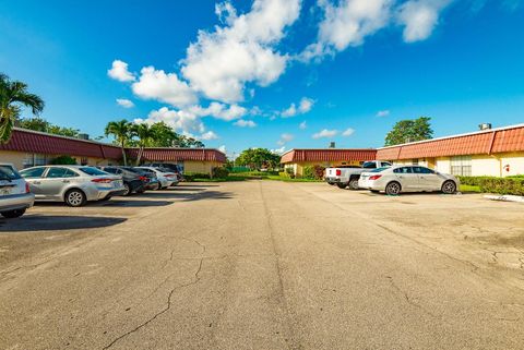 Tiny photo for 604 Laconia Circle, Lake Worth, FL 33467 (MLS # R11157875)