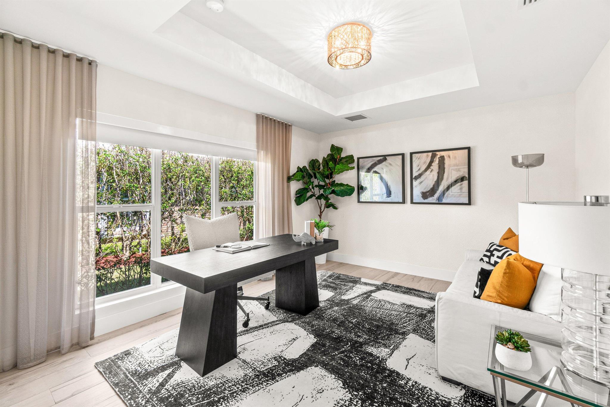 ROYAL PALM YACHT & COUNTR - Residential Lease
