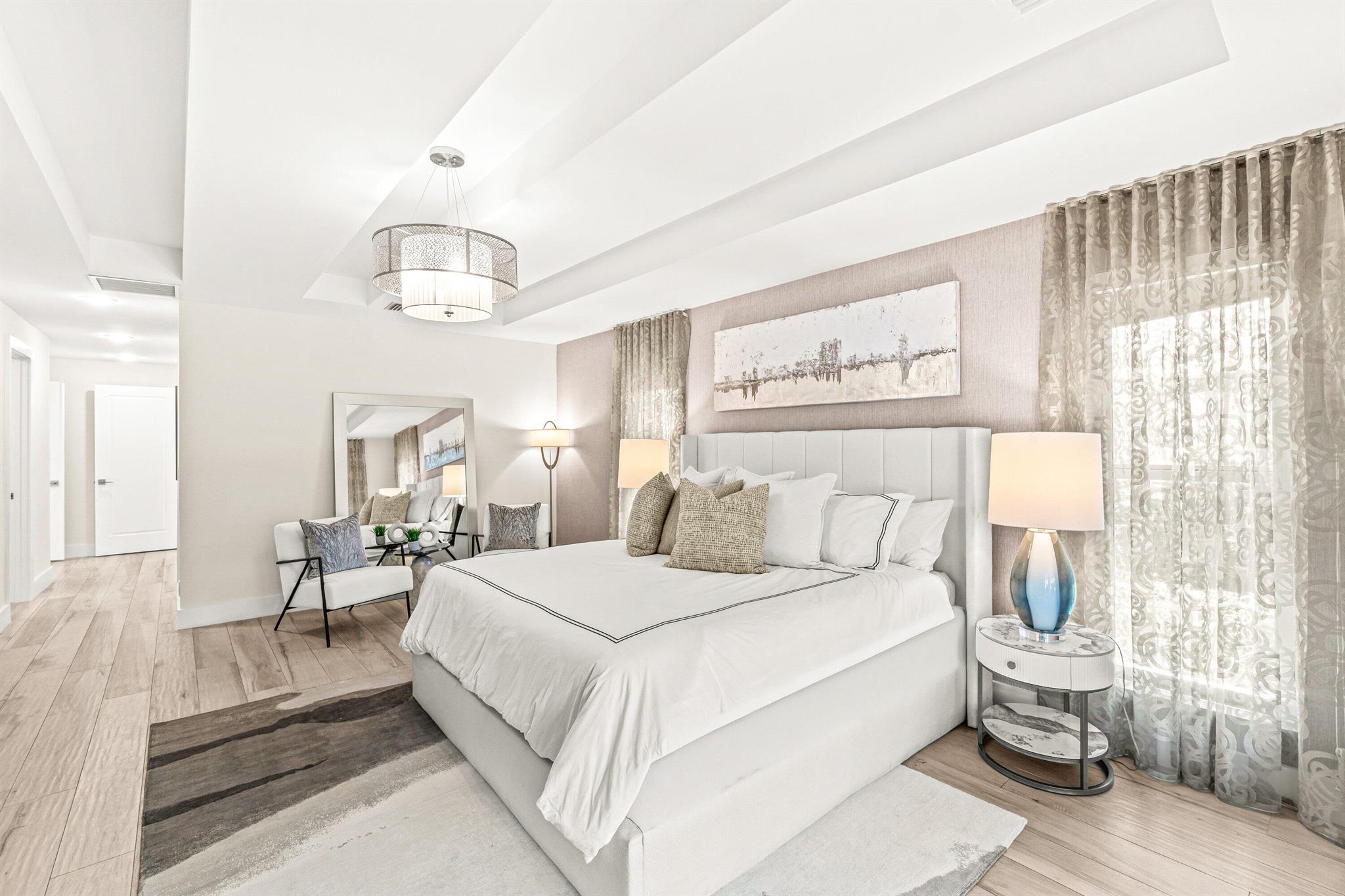ROYAL PALM YACHT & COUNTR - Residential Lease