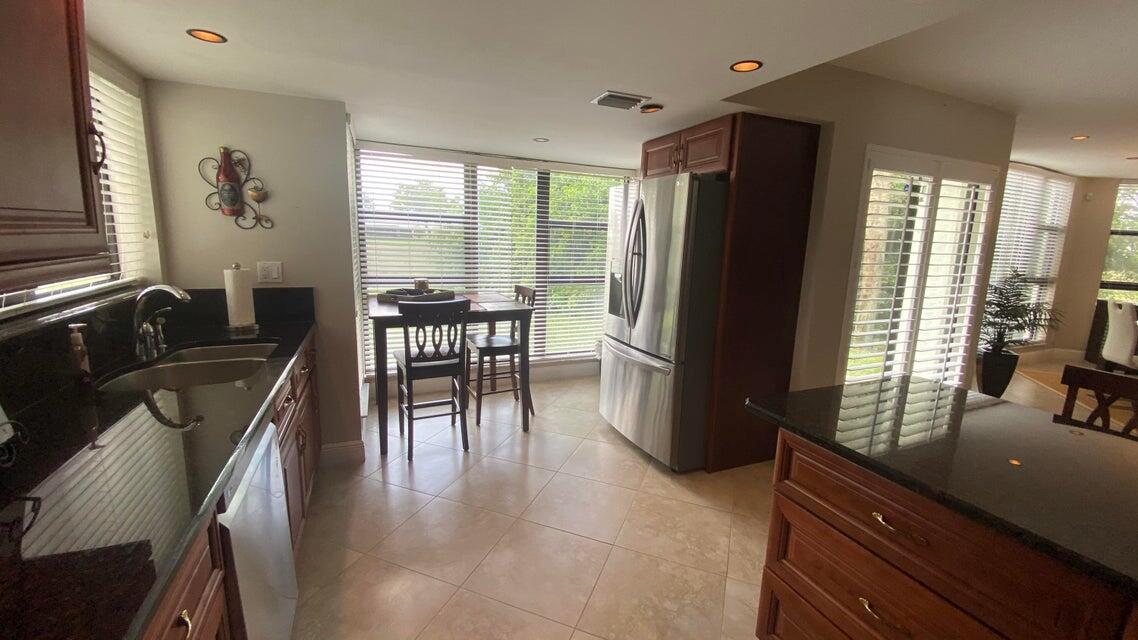 6371 La Costa Drive 101