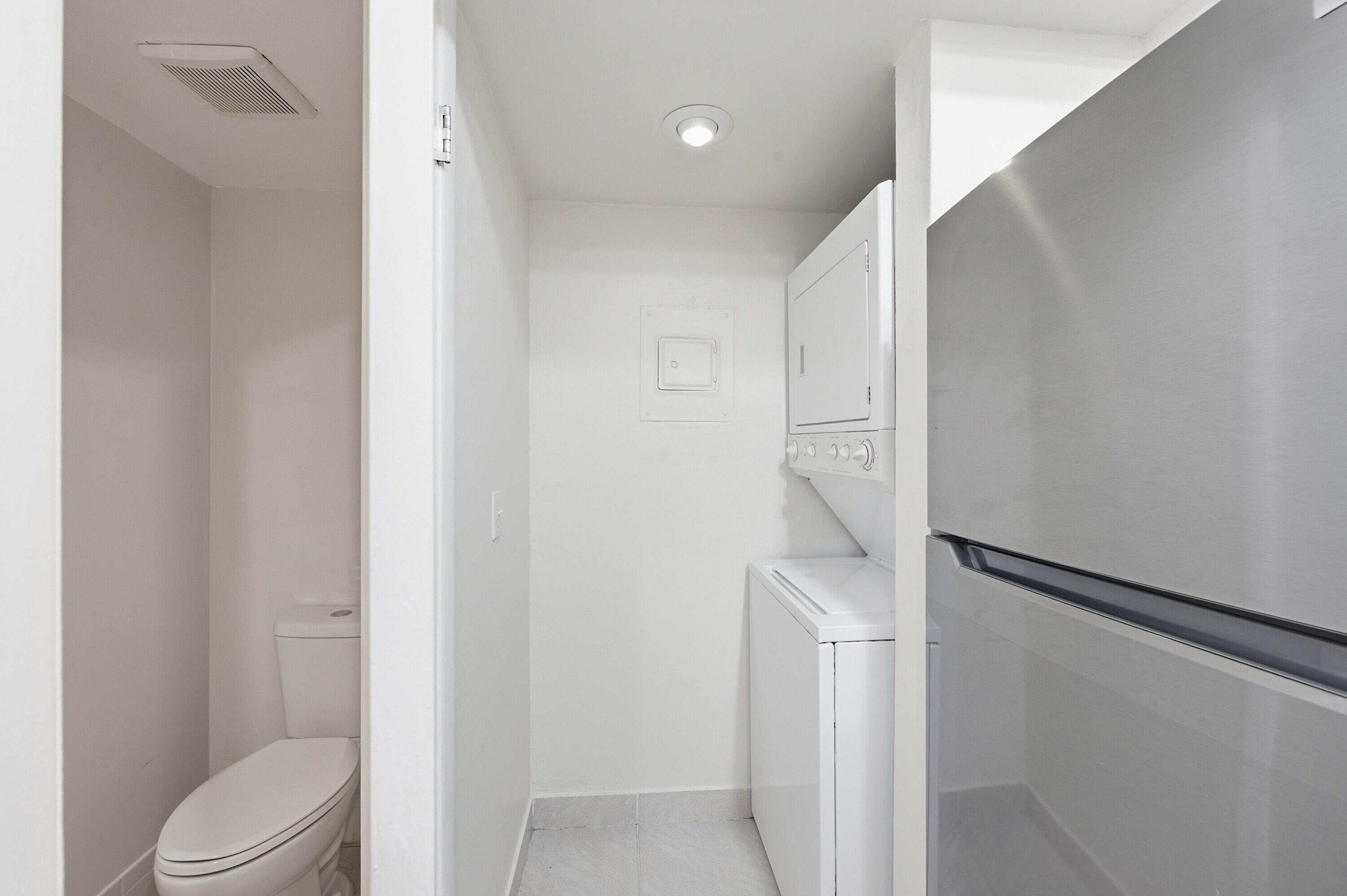 FOREST VILLAS CONDO APTS - Residential Lease