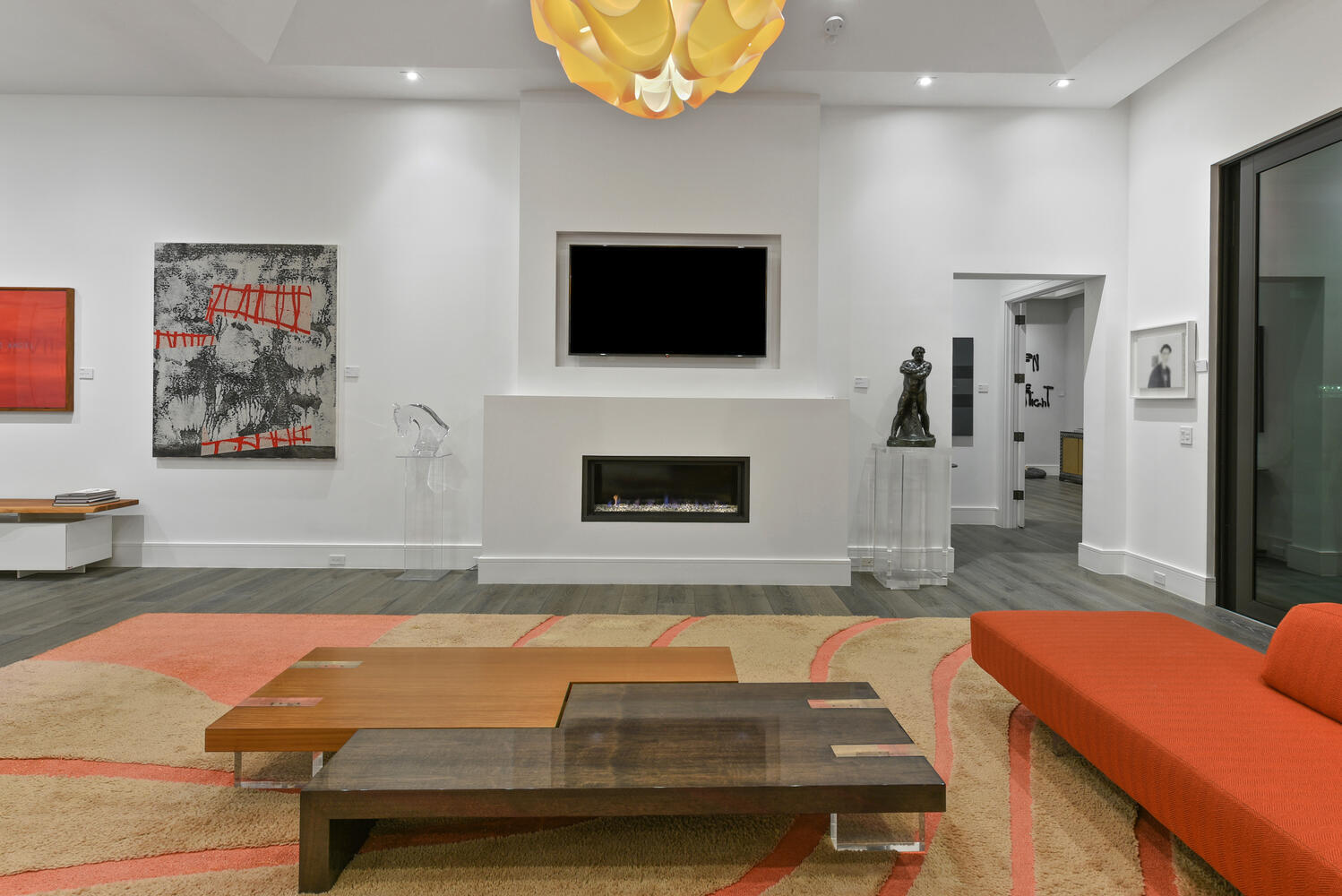 ROYAL PALM YACHT & COUNTRY CLUB - Residential