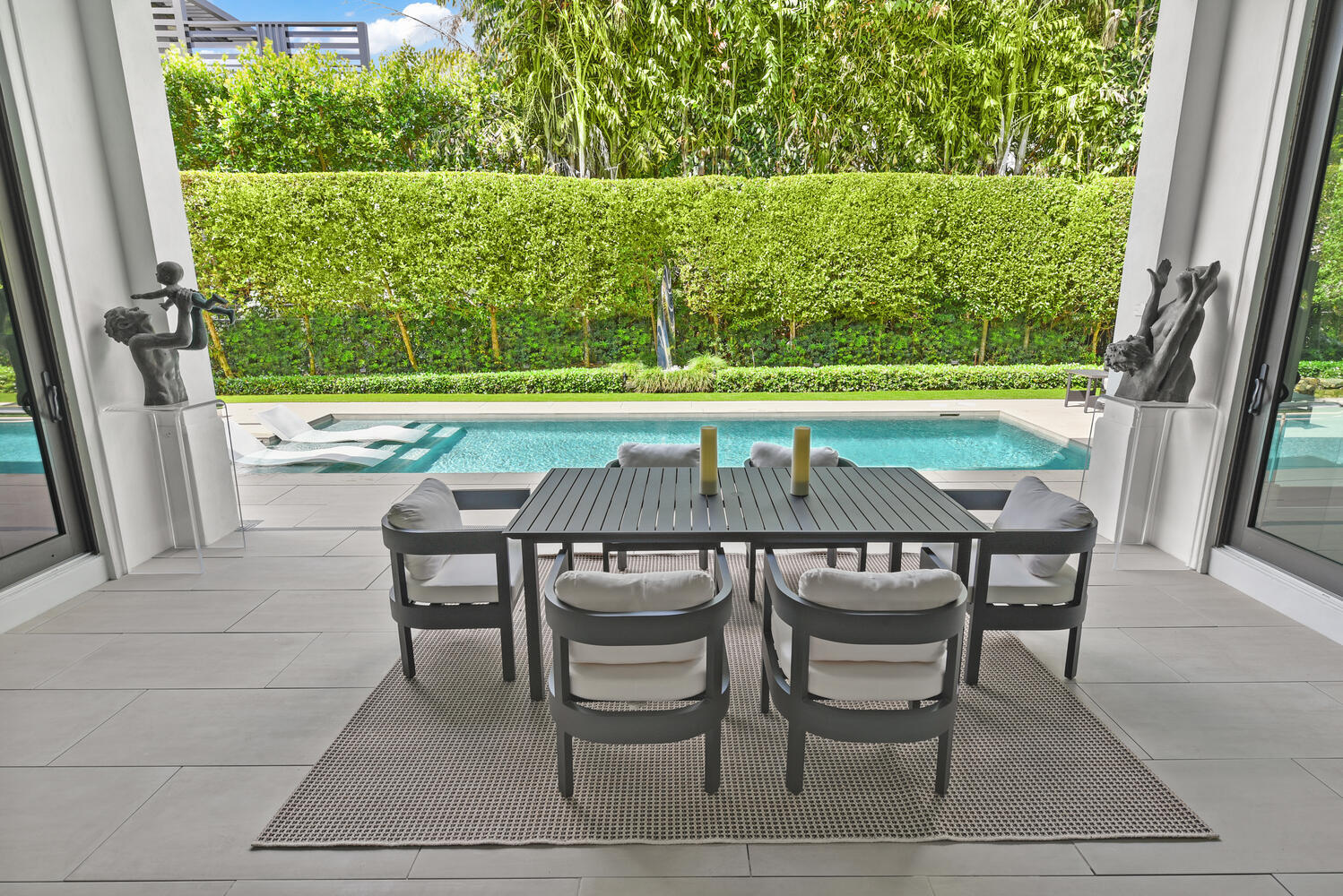 ROYAL PALM YACHT & COUNTRY CLUB - Residential