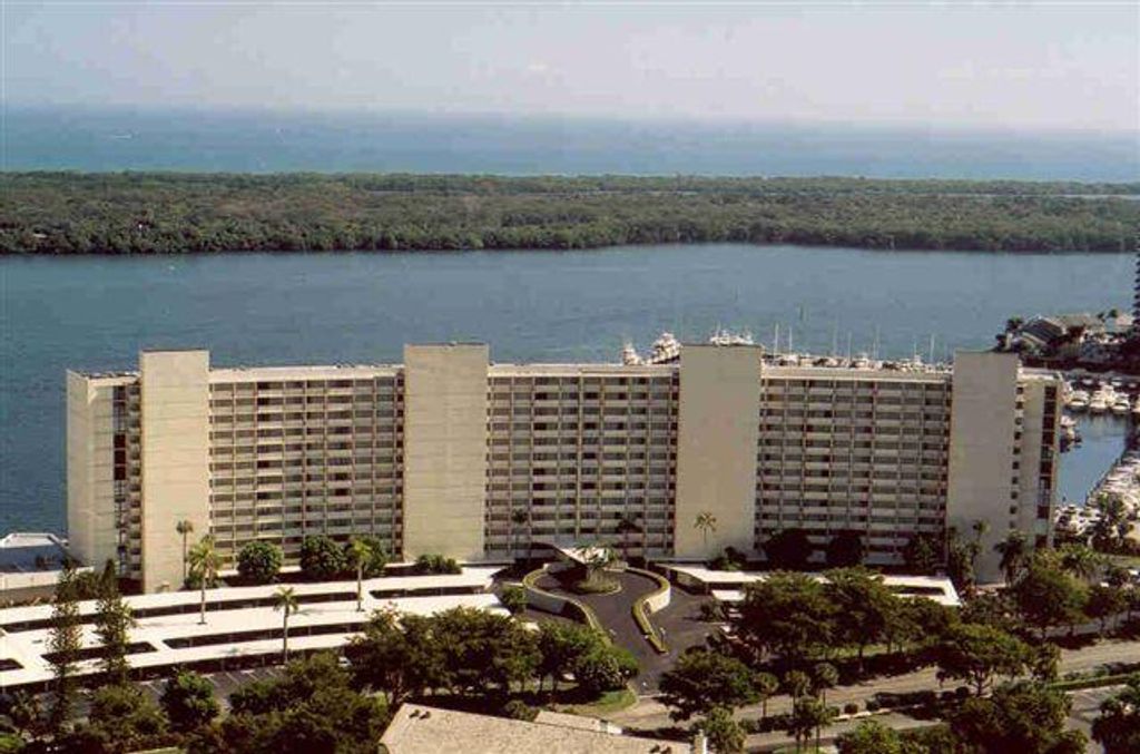 Photo of 120 Lakeshore Drive #1136, North Palm Beach, FL 33408 (MLS # R10751785)